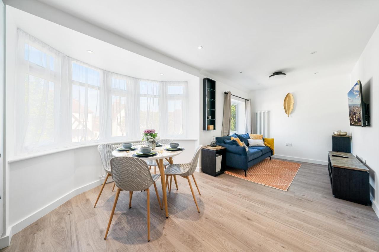 Newly Refurbished 2 Bed Flat Apartment Mill Hill Exterior photo