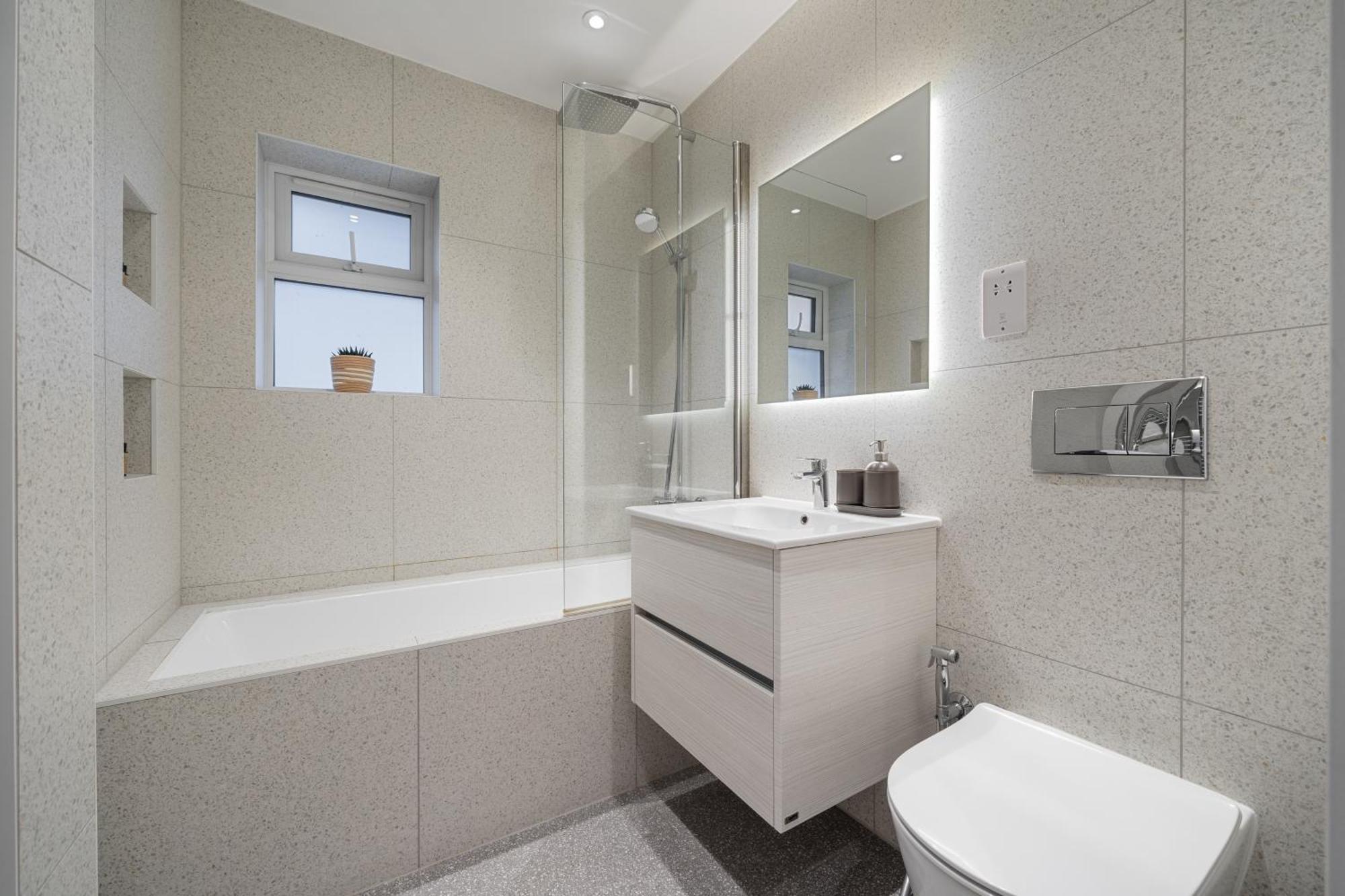 Newly Refurbished 2 Bed Flat Apartment Mill Hill Exterior photo